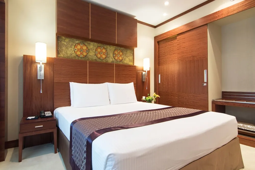 Deluxe Two Bedroom Suite