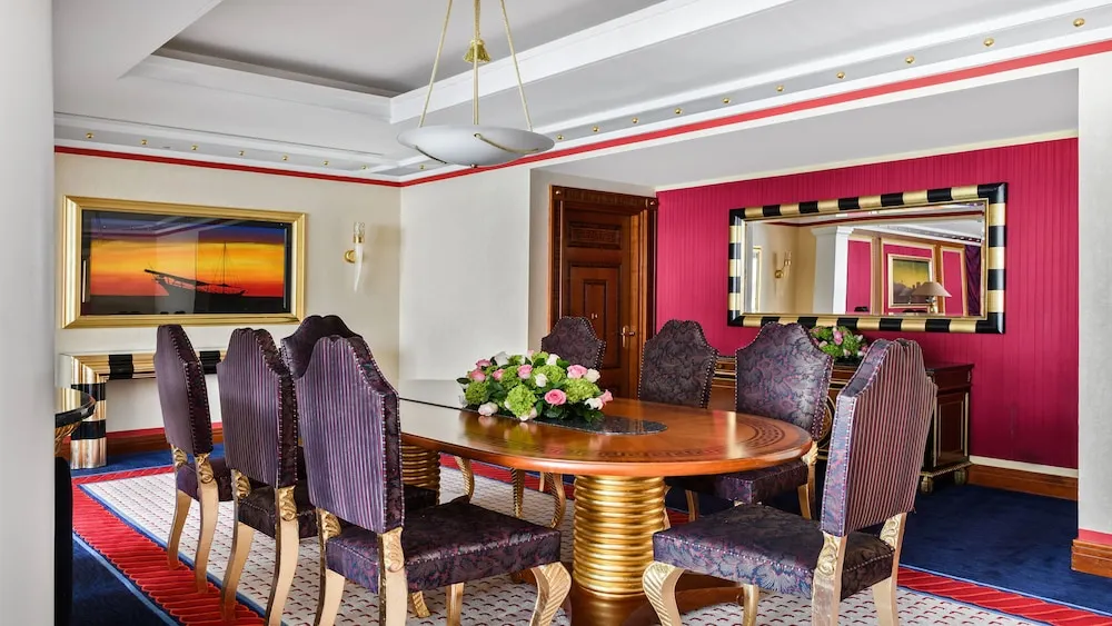 Burj Two Bedroom Family Suite - Sea View with Butler Service (Duplex Suite - 1099 ft²)