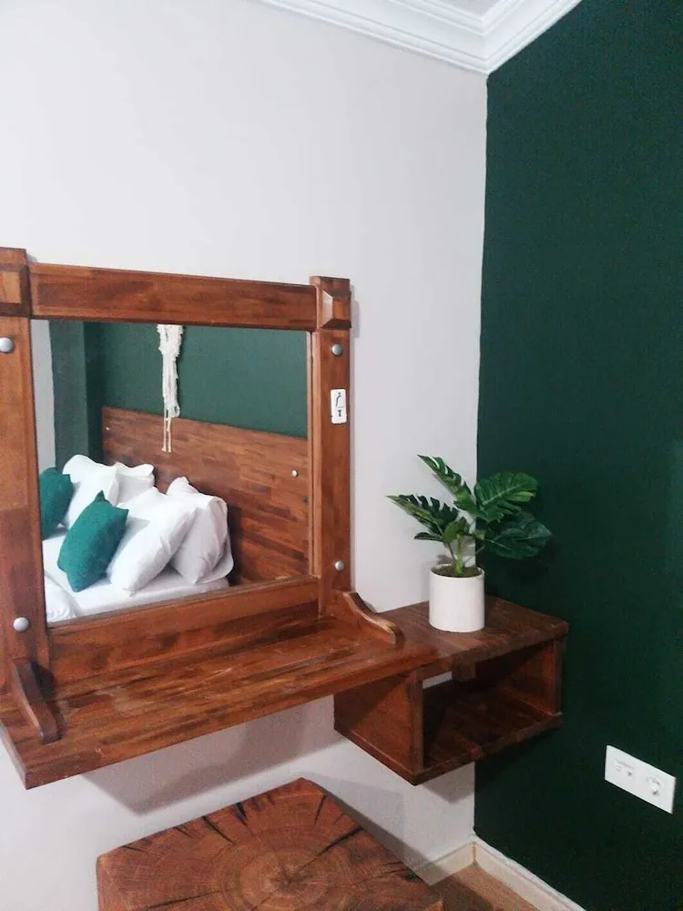 Deluxe Stüdyo Süit, Balkon, Bahçe Manzaralı