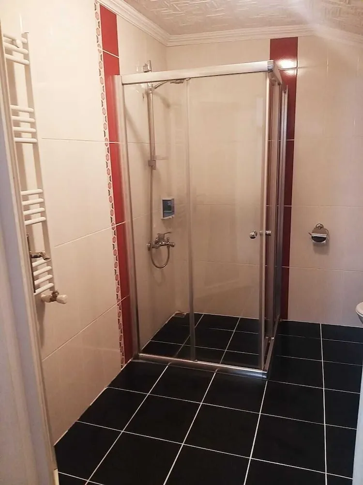 Deluxe Stüdyo Süit, Balkon, Bahçe Manzaralı