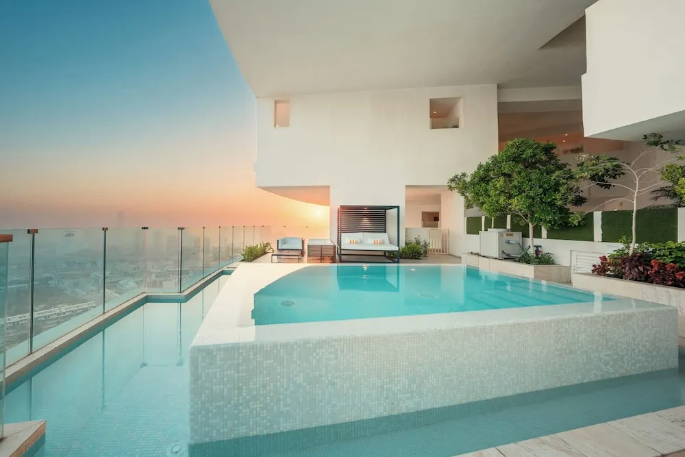 2 BED | Sky Villa w/Pool