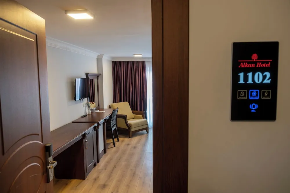 Economy İki Ayrı Yataklı Oda