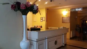 Adil Konak Hotel