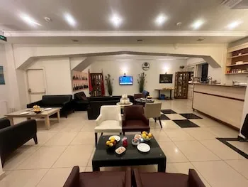 Adil Konak Hotel