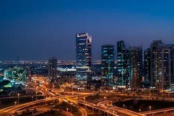 Taj Jumeirah Lakes Towers