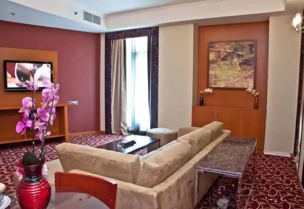 Royal Executive Suite