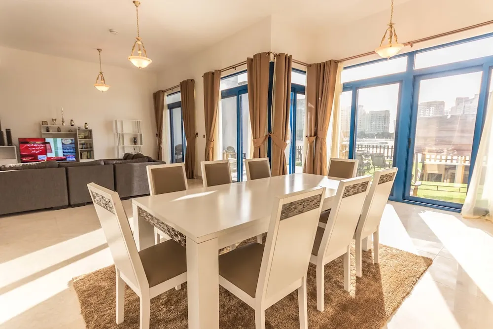 Deluxe Villa, 6 Yatak Odası, Plaj Manzaralı, Denize Sıfır (West- Villa 17)