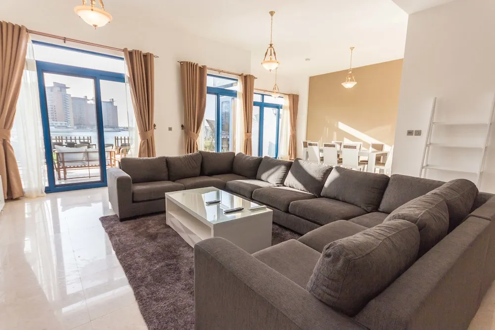 Deluxe Villa, 6 Yatak Odası, Plaj Manzaralı, Denize Sıfır (West- Villa 17)