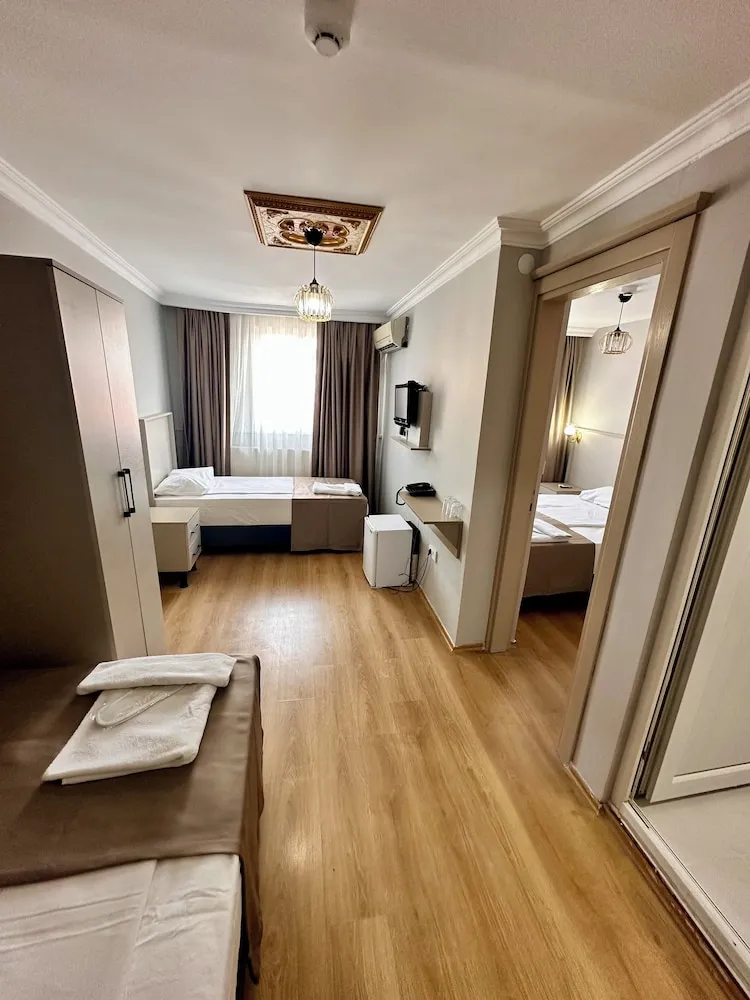 Comfort Dört Kişilik Oda