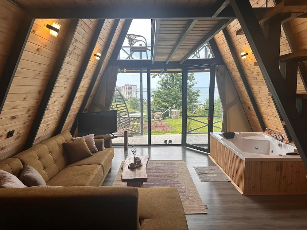 Deluxe Bungalov, Deniz Manzaralı