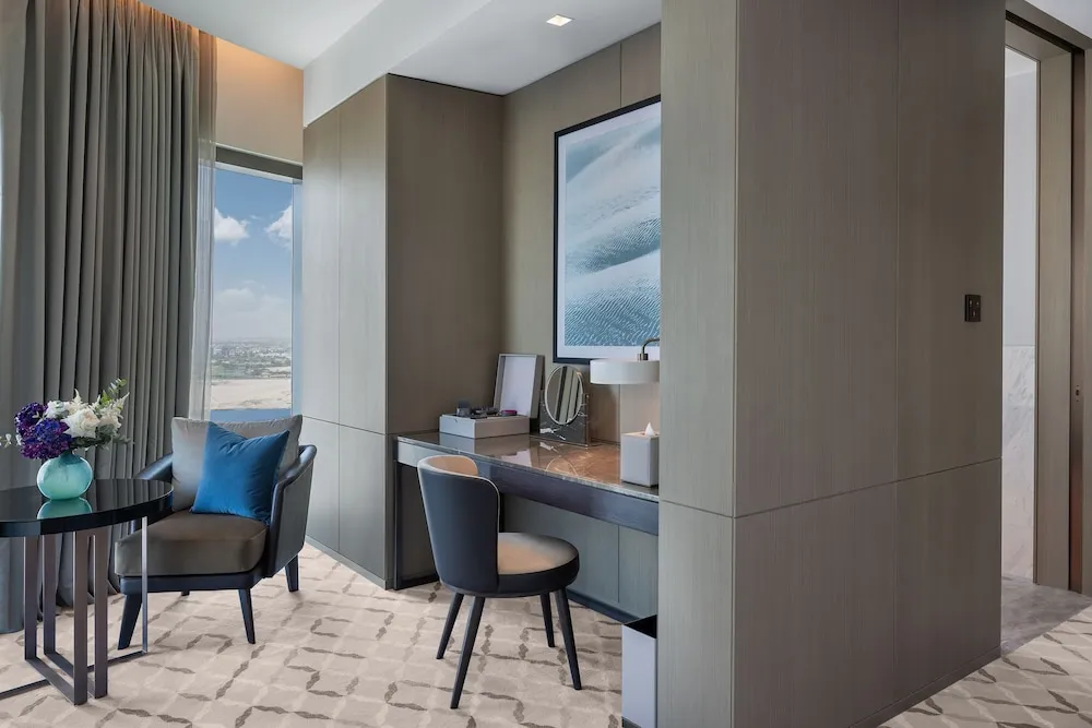 Skyline Suite (Creek View) - Complimentary Lagoon Access