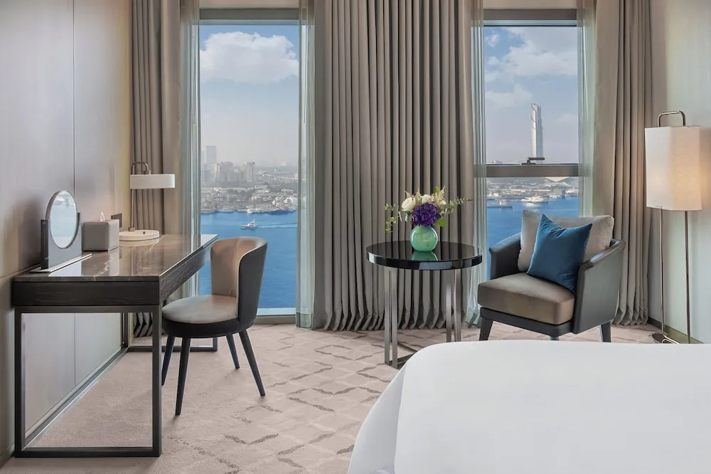 Deluxe Room, 1 King Bed (Creek View) - Complimentary Lagoon Access