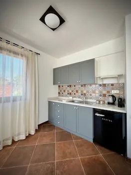 Casa Caria Suites