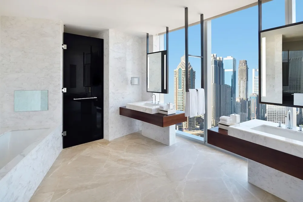 Executive Suite Sky View