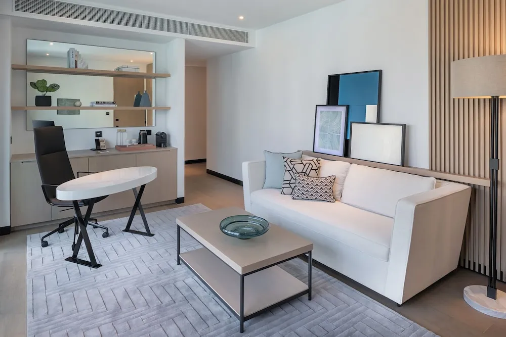 Deluxe Süit, Marina Manzaralı