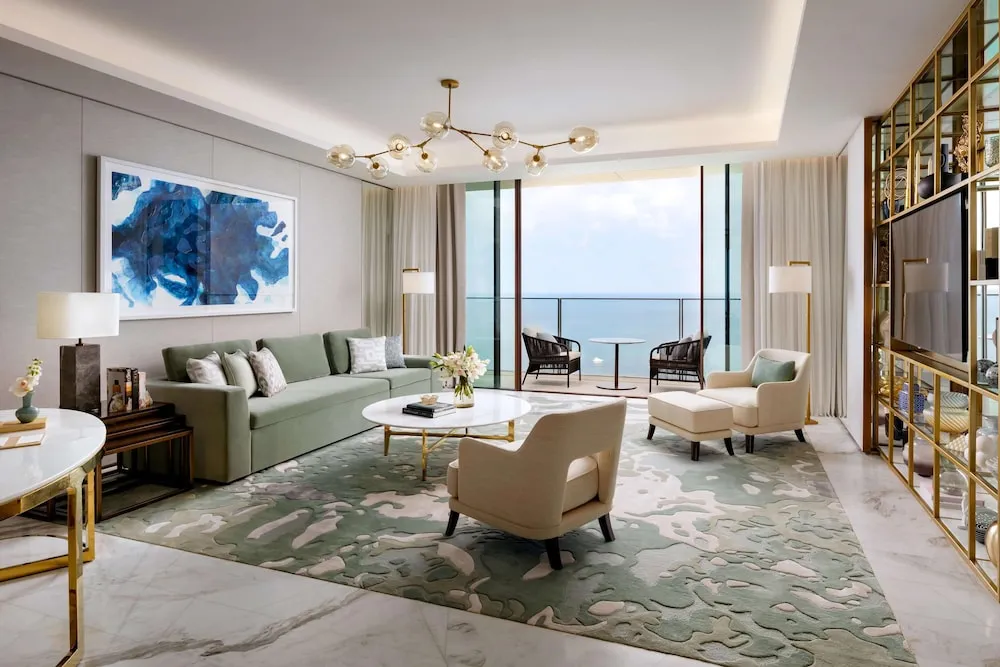 Çatı Katı Süiti (Penthouse) (Skyscape - Palm View)