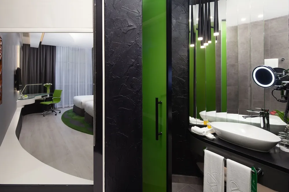 Sky Deluxe Room