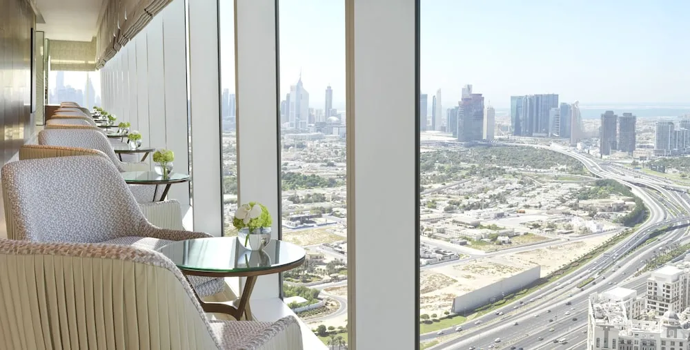 Panoramic King Suite with Club Millésime Access