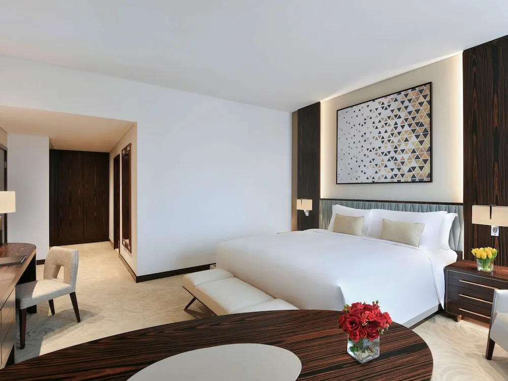 Luxury Oda, 1 En Büyük (King) Boy Yatak
