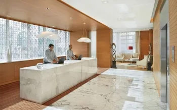 Hyatt Place Dubai Baniyas Square