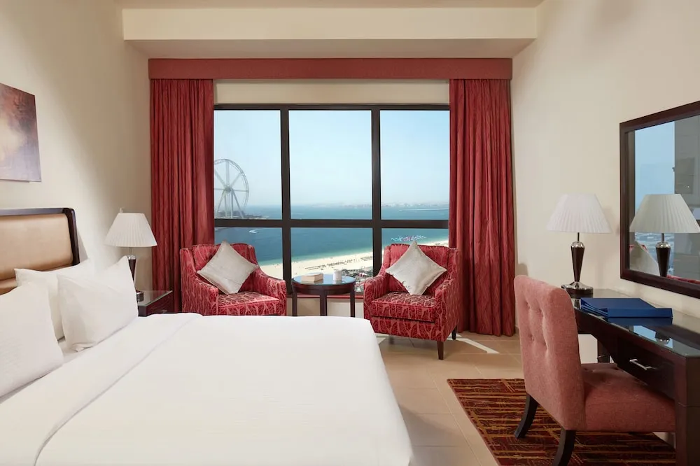 1 Bedroom Apartment Sea View