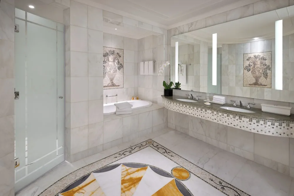 Grand Süit, Şehir Manzaralı