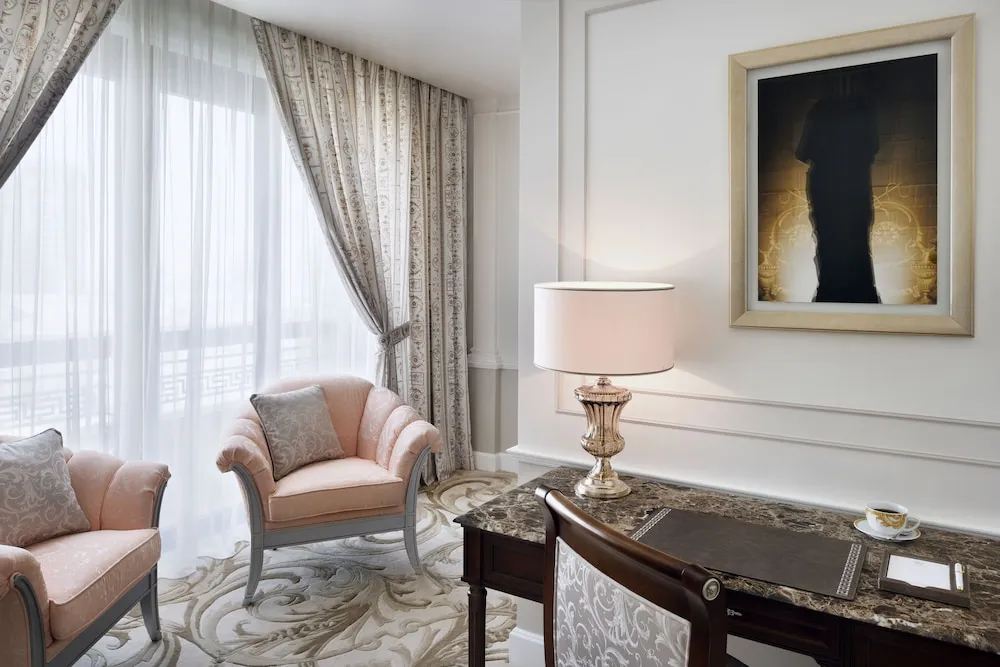 Junior Suite, City View