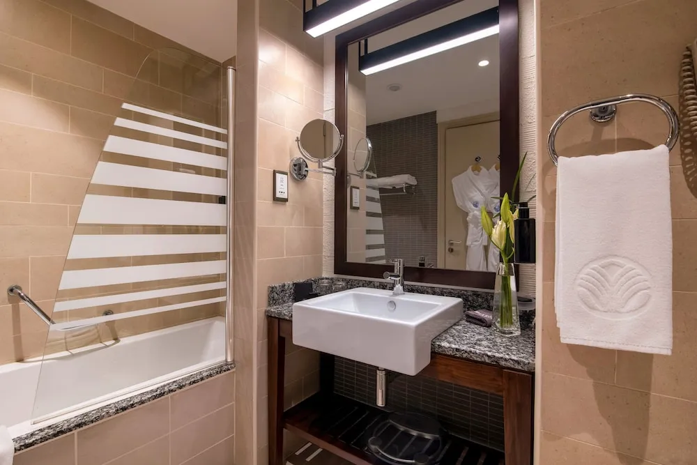 Oda, 2 Tek Kişilik Yatak, Balkon (Sea Front View Lounge Access)