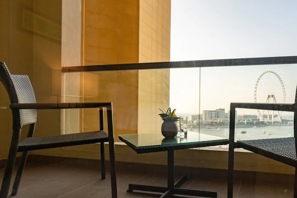 Oda, 2 Tek Kişilik Yatak, Balkon (Sea Front View)