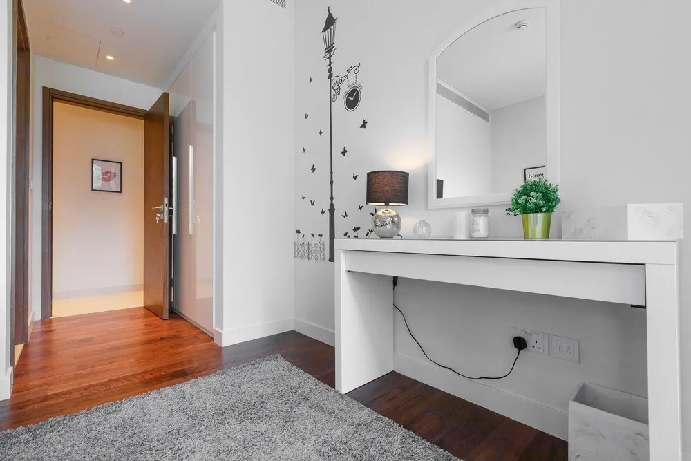 Apartment, 2 Bedroom with Maidsroom