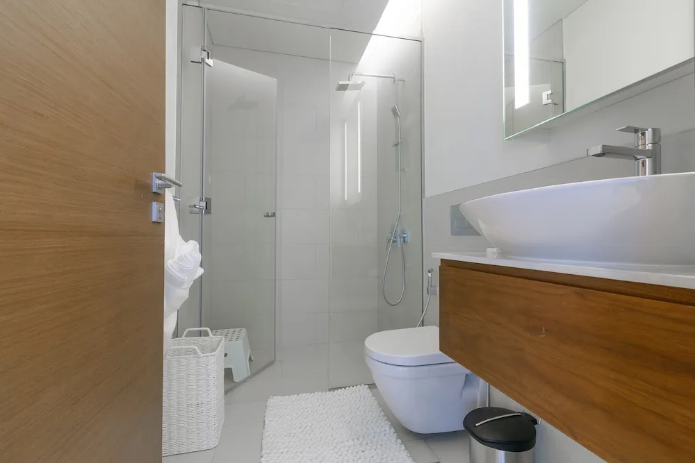 Apartment, 3 Bedrooms with Maidsroom