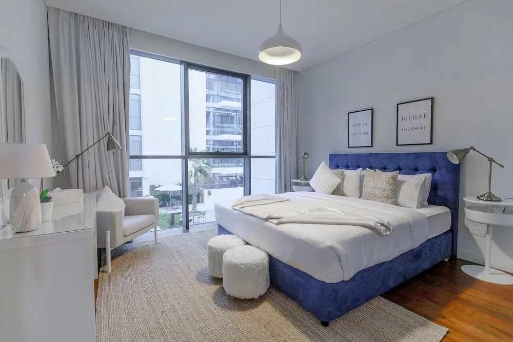 Apartment, 2 Bedroom with Maidsroom