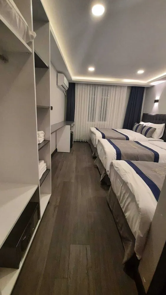 Comfort Dört Kişilik Oda