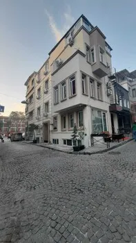 Sanddoor Hotel