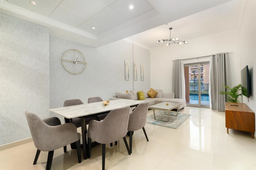 Romantic Sıra Ev, 3 Yatak Odası, Kişiye Özel Havuzlu