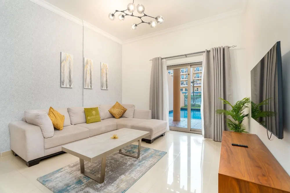 Romantic Sıra Ev, 3 Yatak Odası, Kişiye Özel Havuzlu