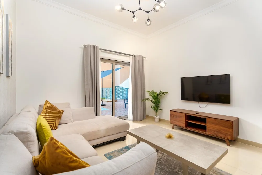 Romantic Sıra Ev, 3 Yatak Odası, Kişiye Özel Havuzlu