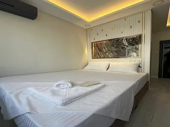 KOSOVA HOTEL