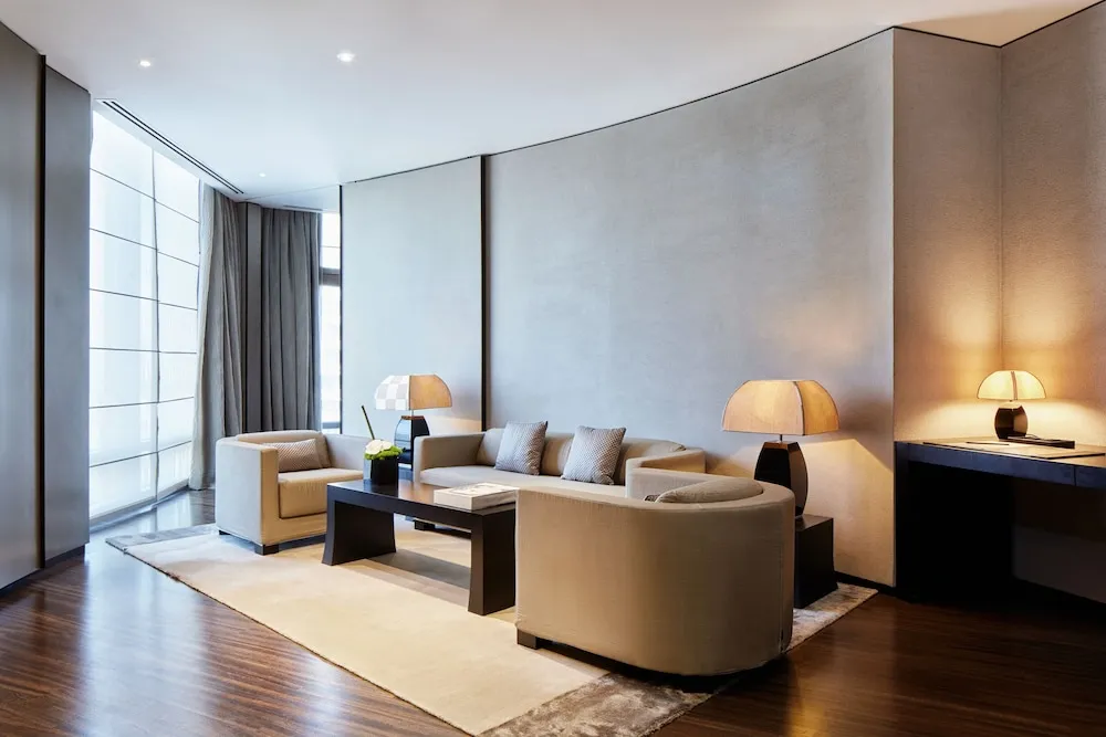 Armani Premier Suite