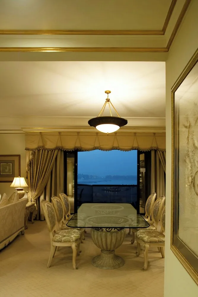Royal Süit, 1 Yatak Odası (complimentary airport transfer)
