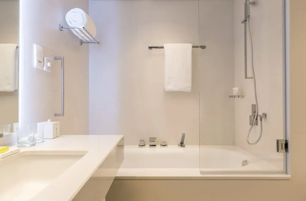 Deluxe Oda, 1 En Büyük (King) Boy Yatak, Balkon, Deniz Manzaralı