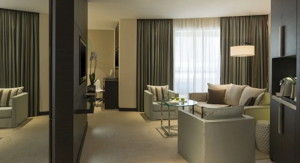 Deluxe Oda, 1 Tek Kişilik Yatak, Sigara İçilebilir, Şehir Manzaralı (Balcony)