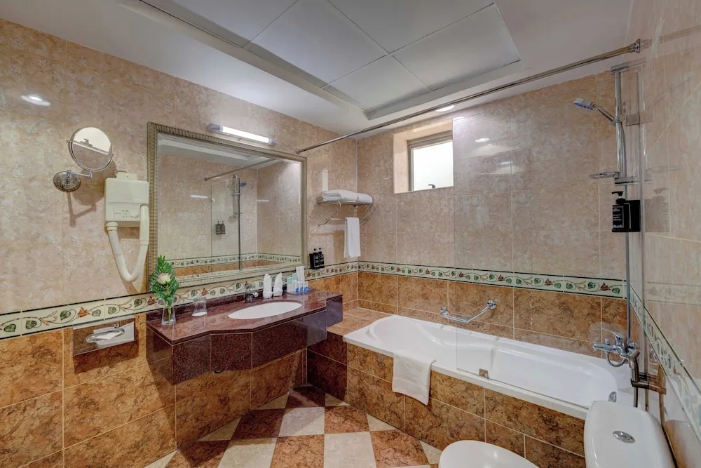 Süit, 1 En Büyük (King) Boy Yatak, Sigara İçilmez