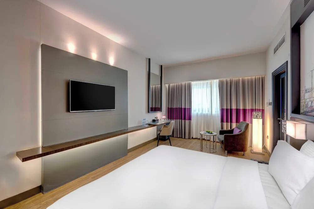 Süit, 1 En Büyük (King) Boy Yatak, Sigara İçilmez