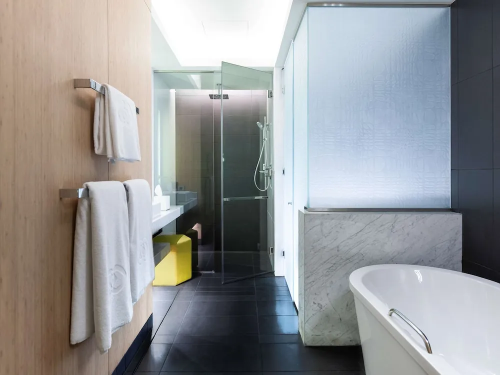 Luxury Oda, 1 En Büyük (King) Boy Yatak, Club Dinlenme Salonu Girişi