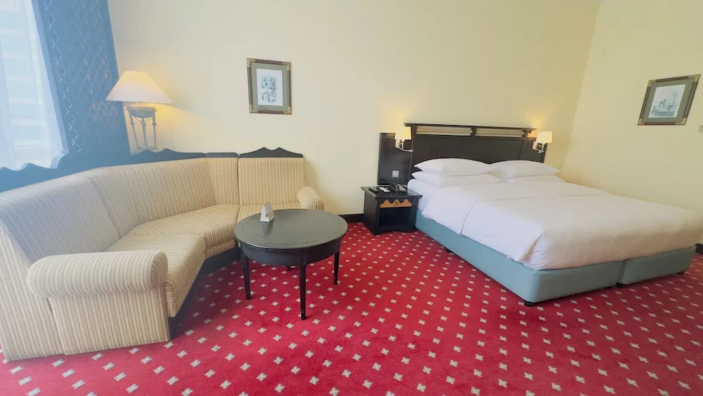 Deluxe Oda, 1 En Büyük (King) Boy Yatak