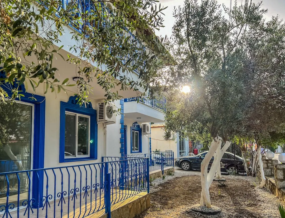 Family Oda, Birden Çok Yatak, Sigara İçilmez, Bahçe Manzaralı
