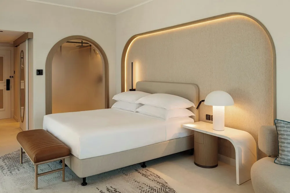 Club Oda, 1 En Büyük (King) Boy Yatak, Sigara İçilmez, Deniz Manzaralı