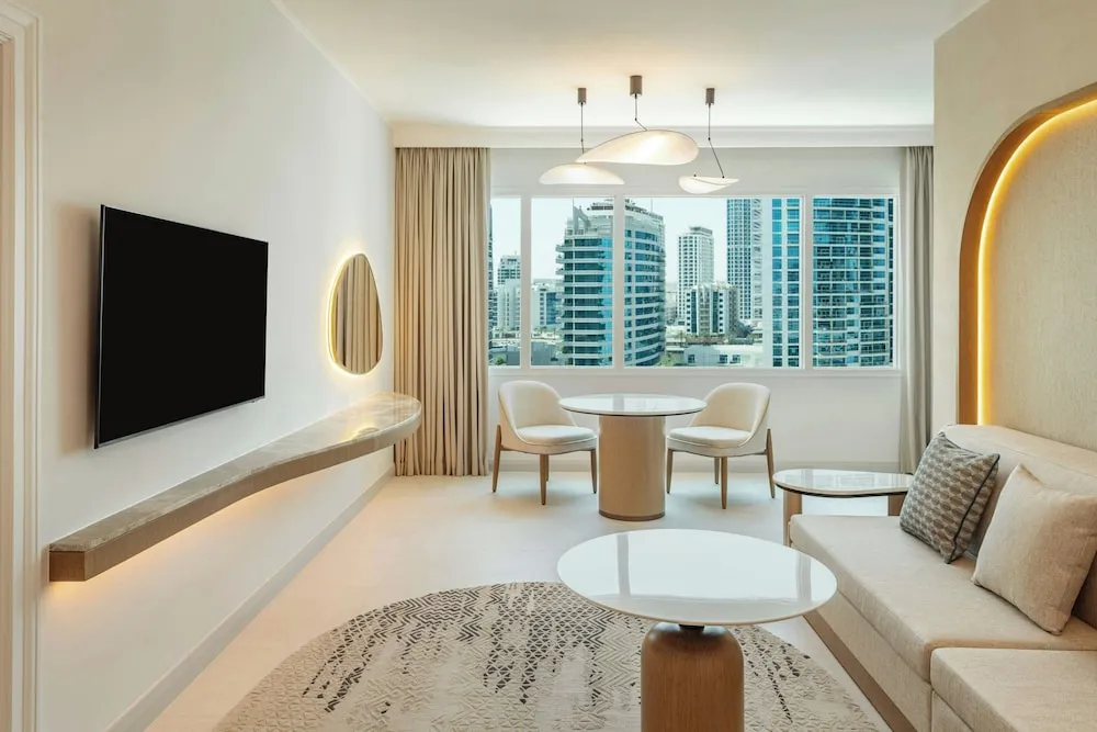 Premium Süit, 1 En Büyük (King) Boy Yatak (View)