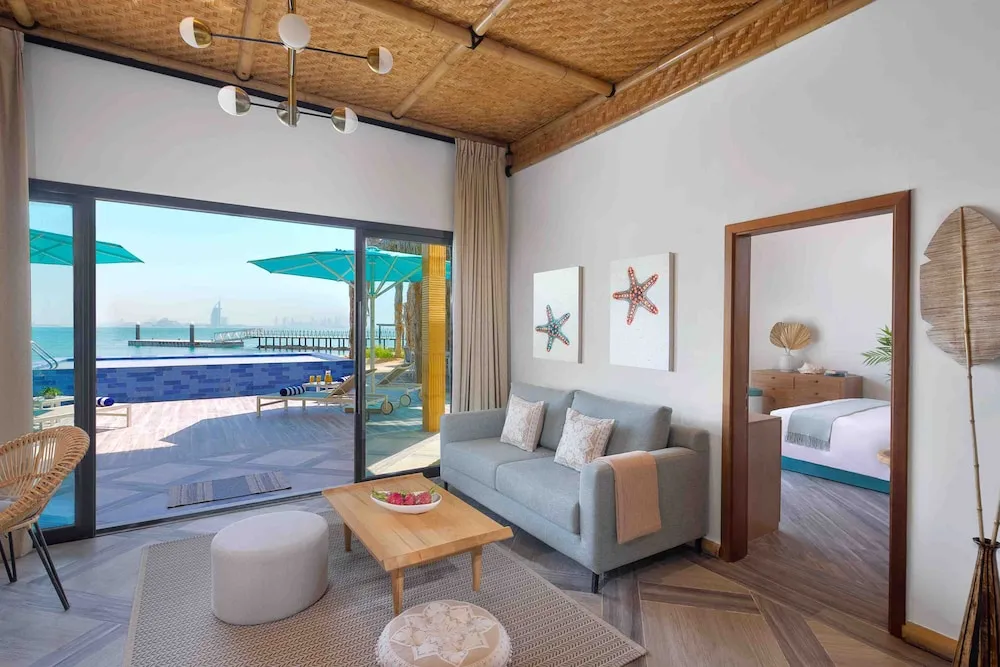 Villa, 4 Yatak Odası, Kişiye Özel Havuzlu, Plaj Manzaralı